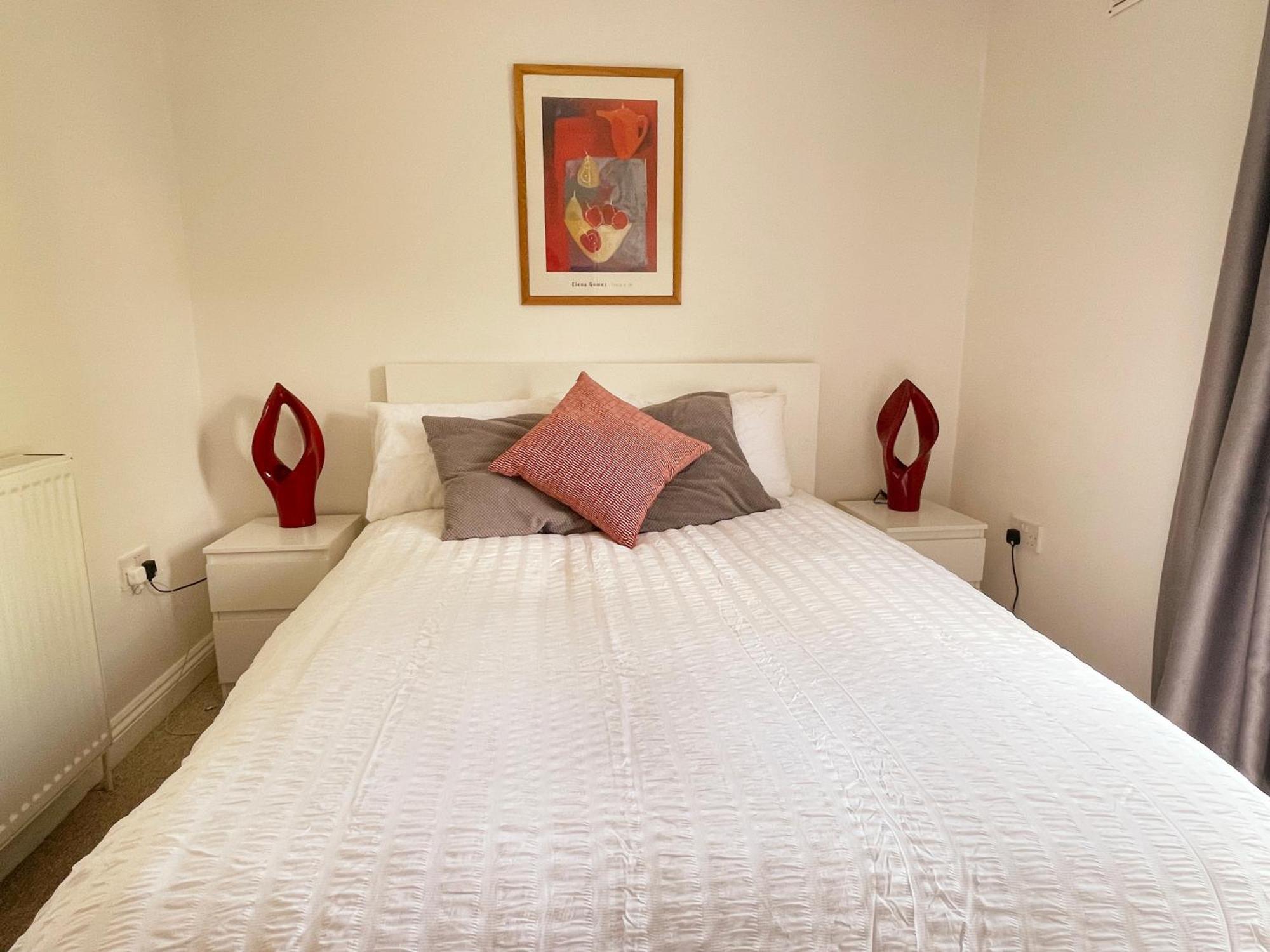 Lovely Serviced Apartment, Free Parking, Оксфорд Екстер'єр фото