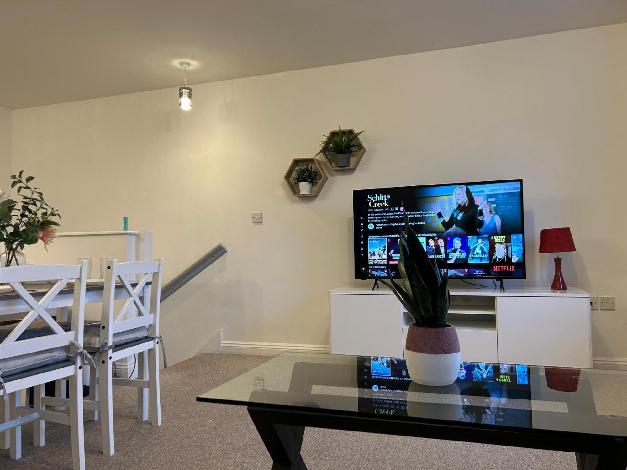 Lovely Serviced Apartment, Free Parking, Оксфорд Екстер'єр фото